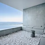 Villa Aurora - Ultra Luxury Ocean Cliff Edge Retreat