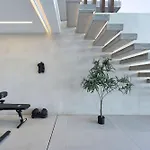 Aurora - Ultra Luxury Ocean Cliff Edge Retreat *